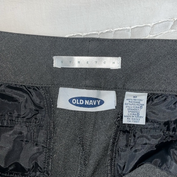 Gray Old Navy, women/business dress pants size 10. Stretch fit for comfort. - Picture 9 of 10